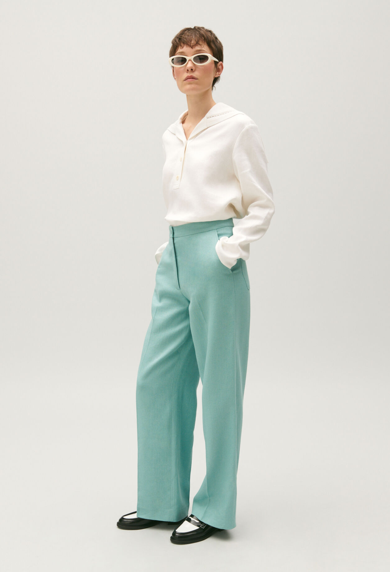 Buy Sea Green Trousers & Pants for Men by UNITED COLORS OF BENETTON Online  | Ajio.com