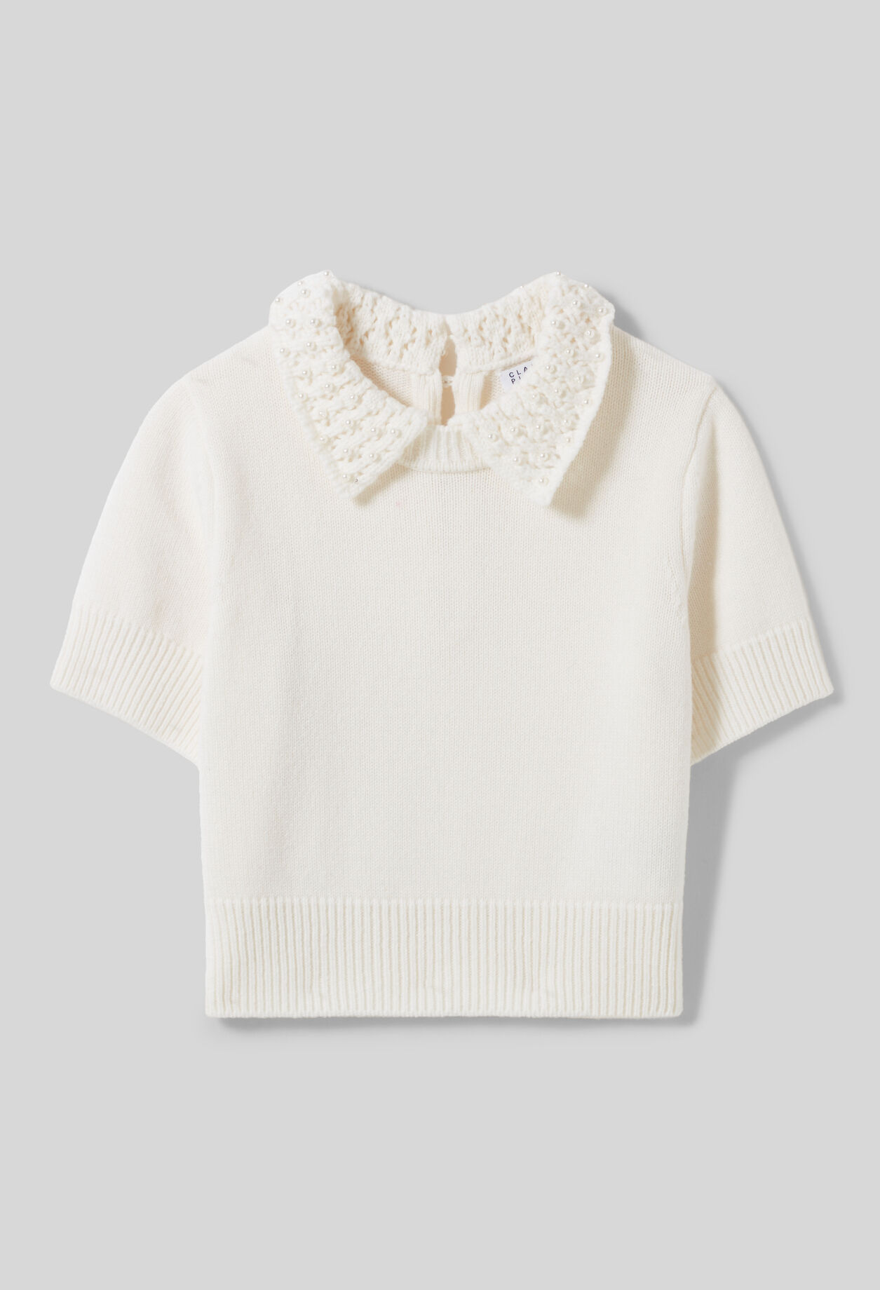 Short knitted top