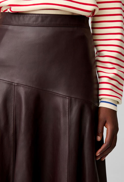 Mid-length leather skirt