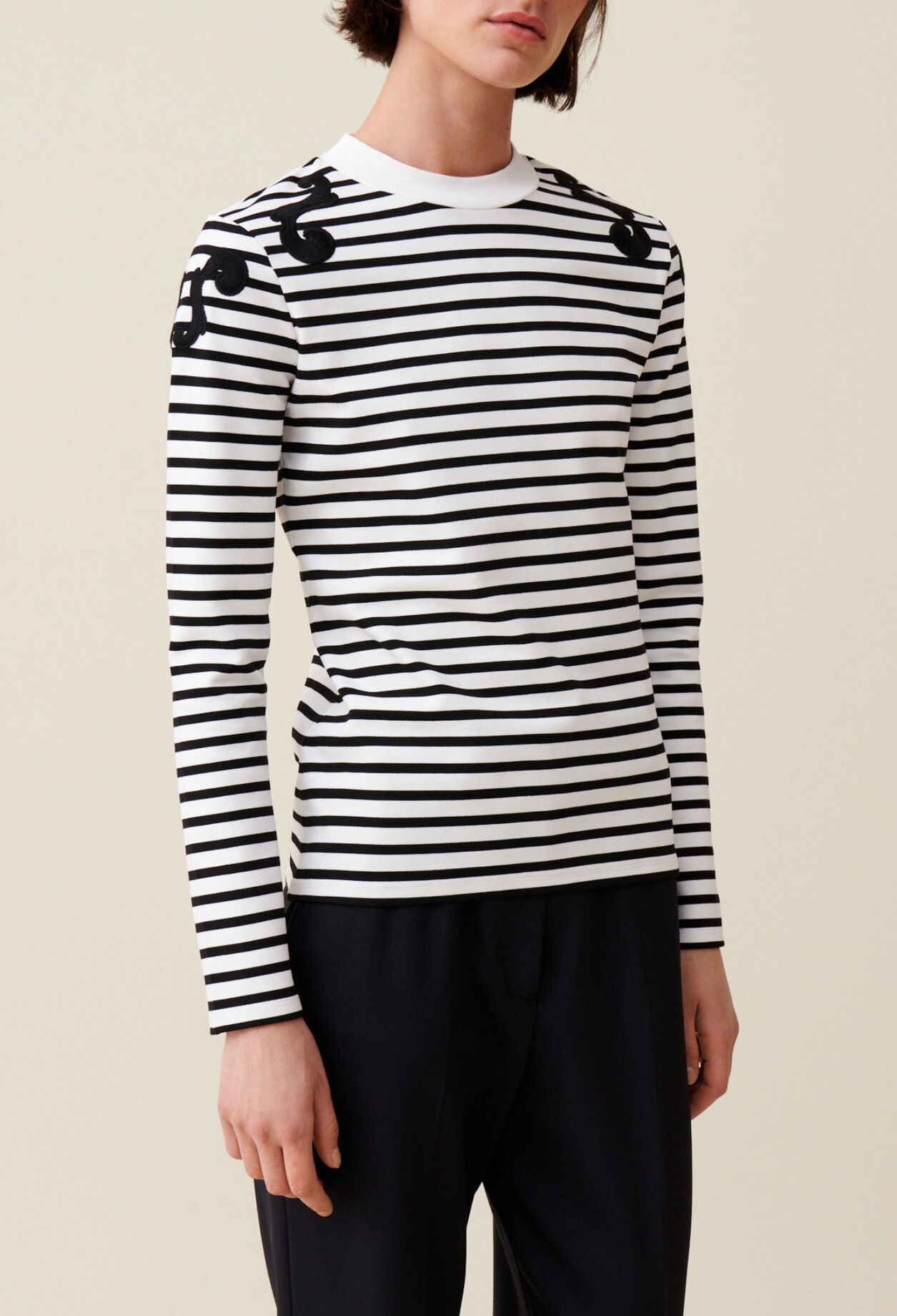 Ecru long sleeved top