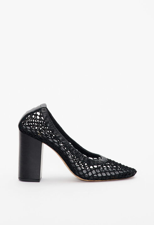 Openwork pumps