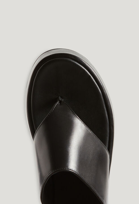 Black leather sandals