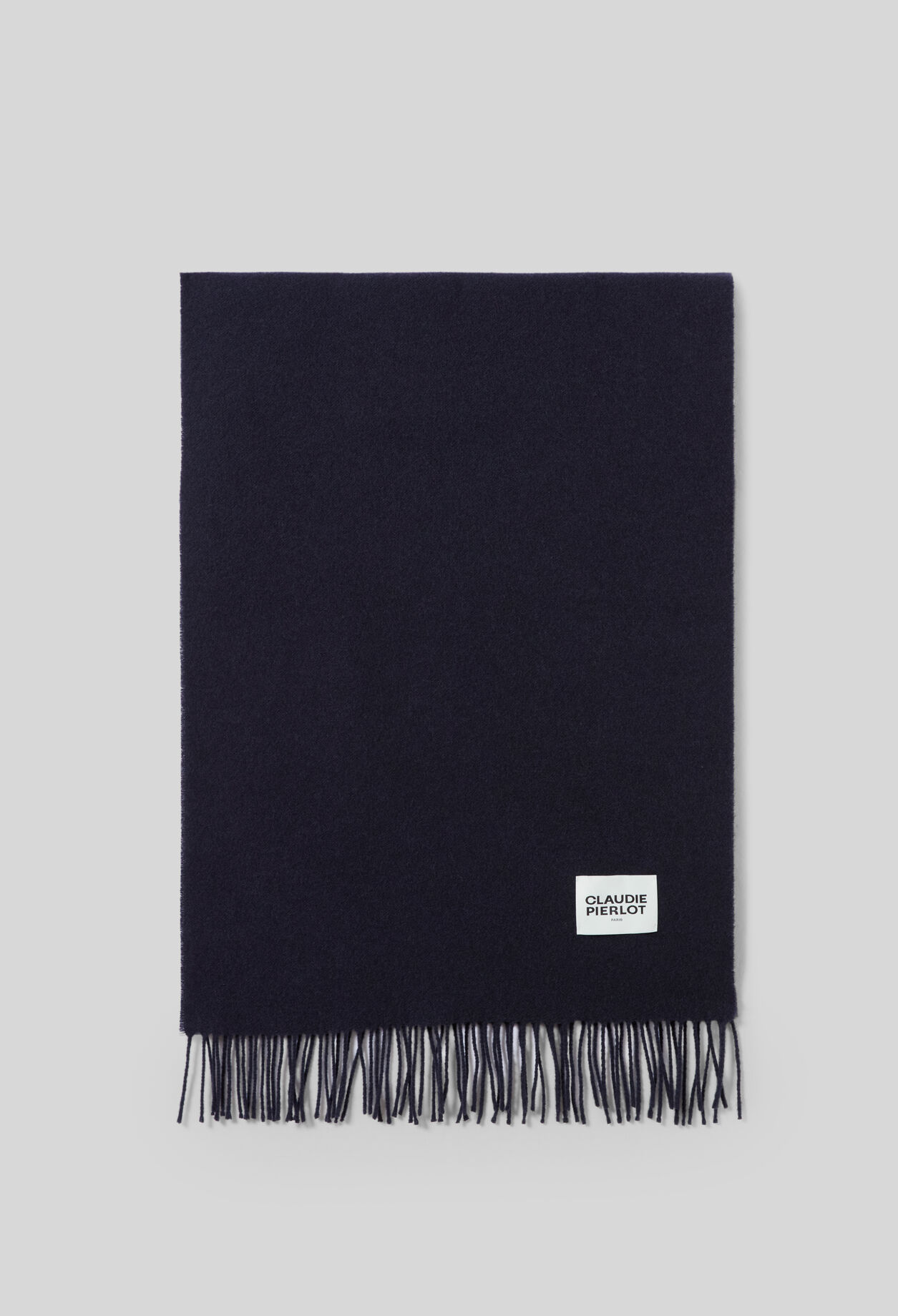 Wide fringed scarf