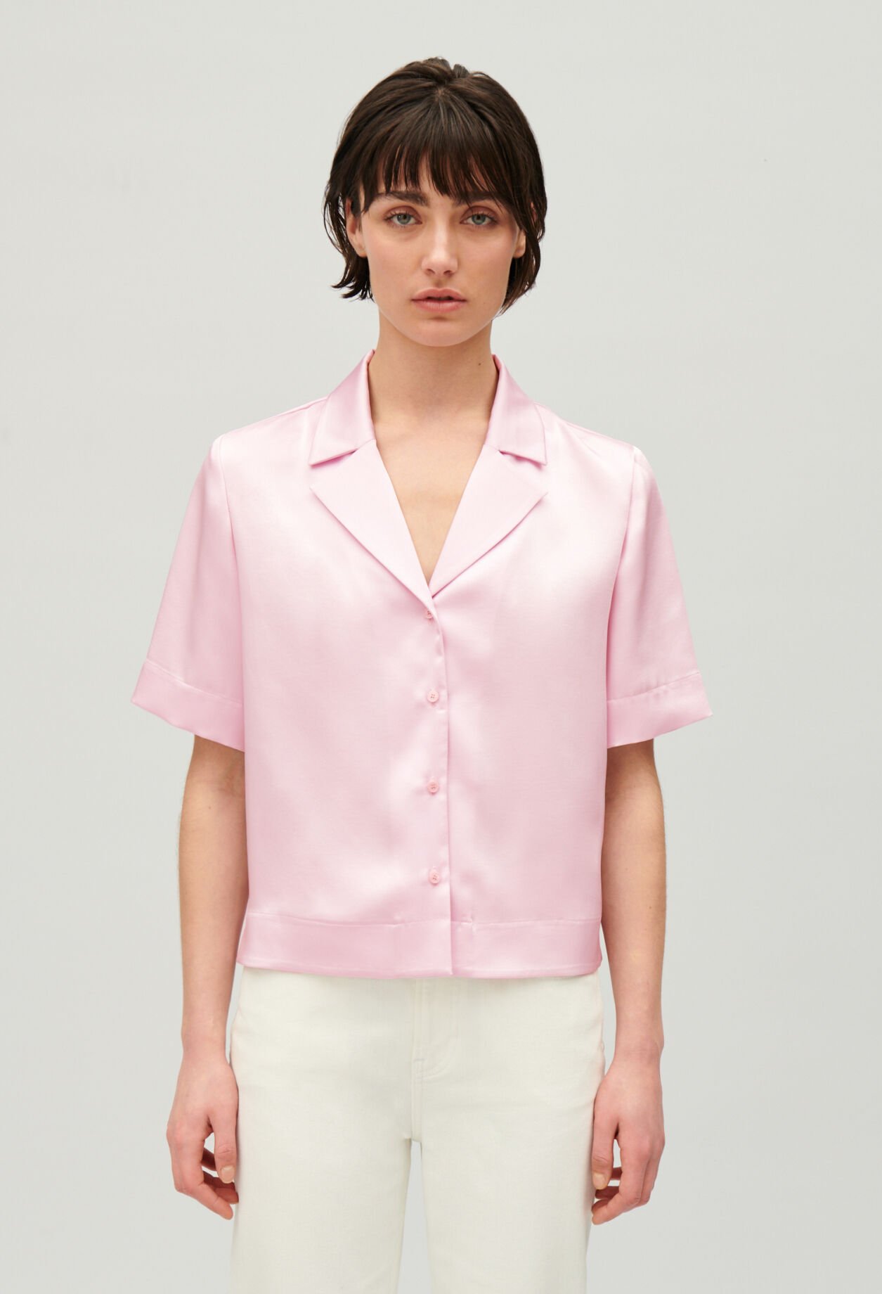 Floaty short-sleeved shirt