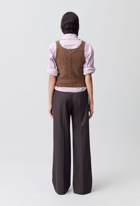 Fine knit top