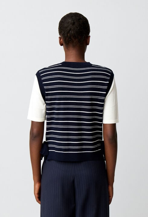Striped knitted heart jumper