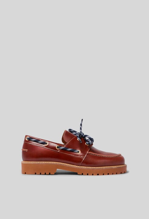 Leather boat shoes