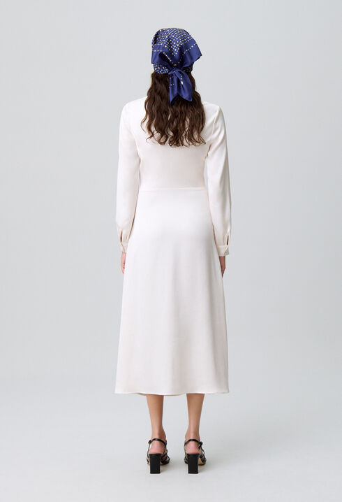 Long fluid satin dress