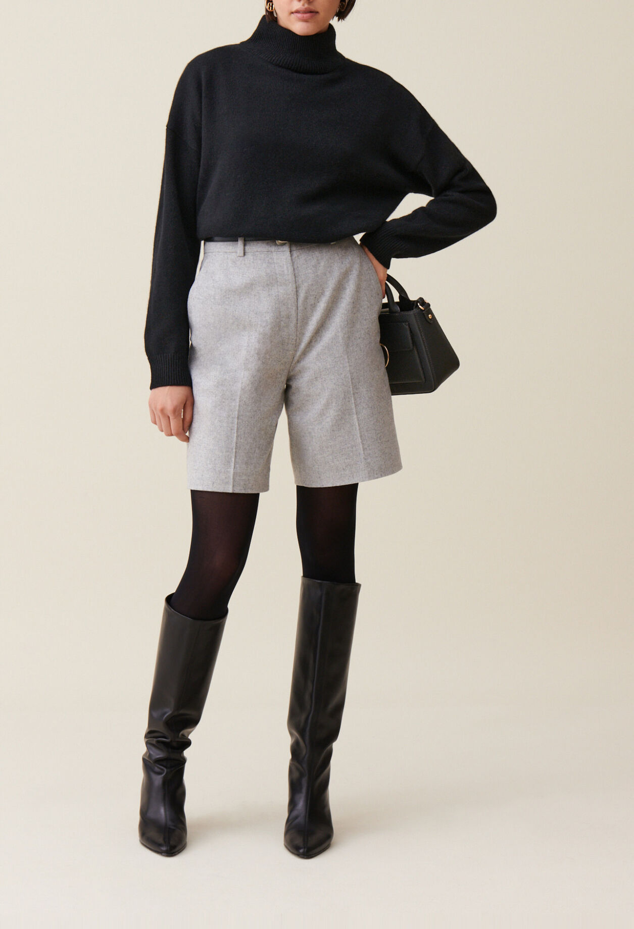 Light grey straight Bermuda