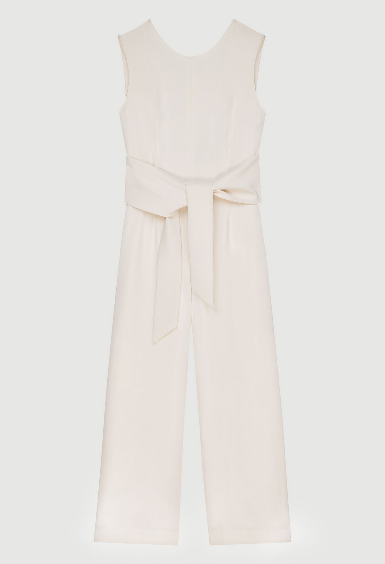 Suit with tie-waist