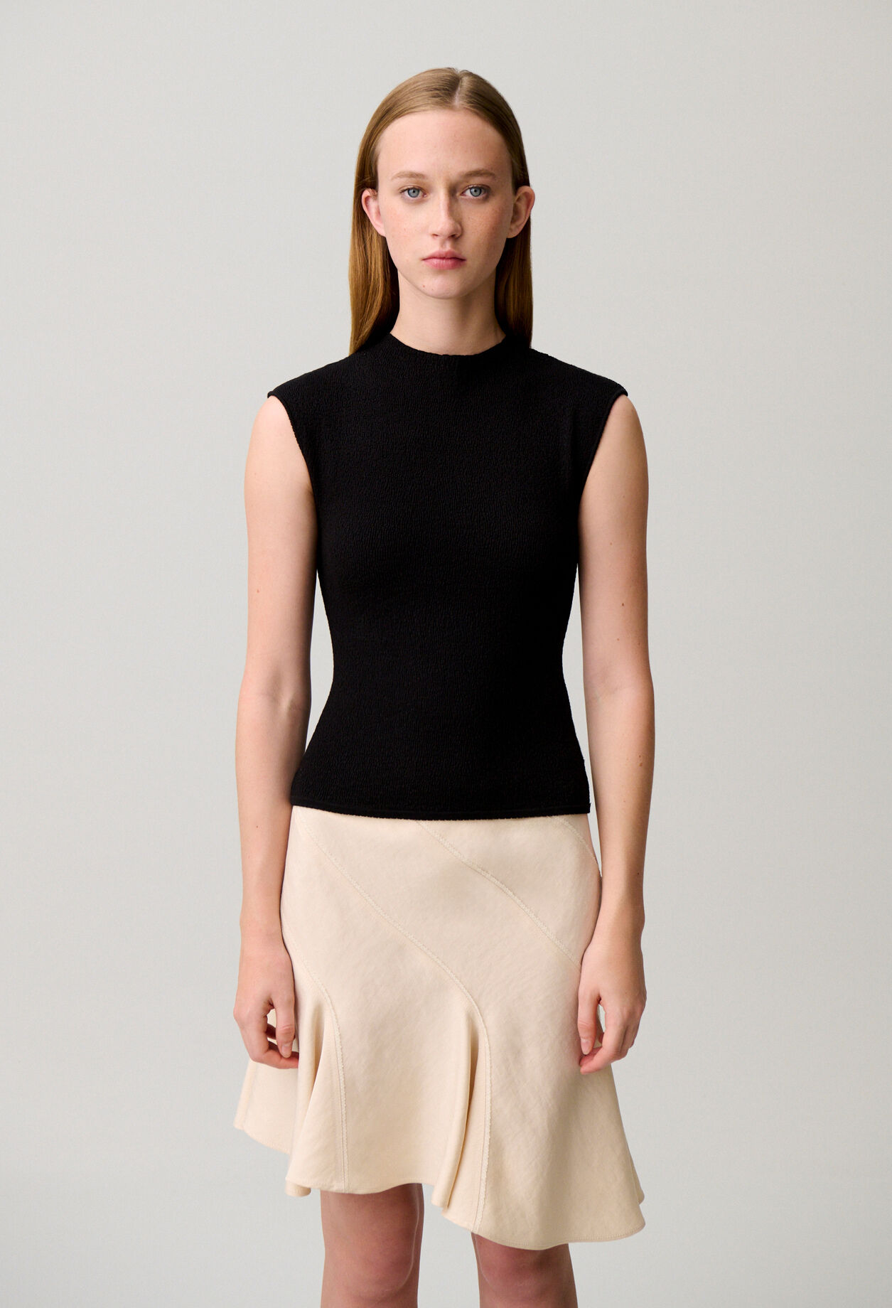 Sleeveless knit top