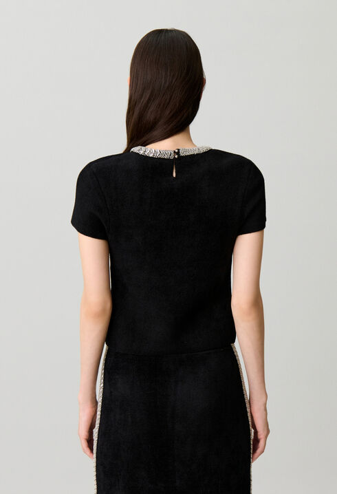Short velvet-effect knit top