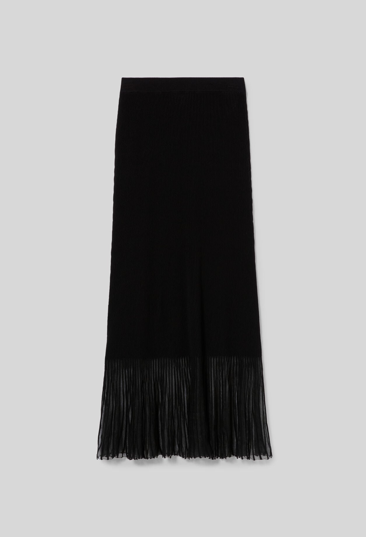 Long knitted skirt