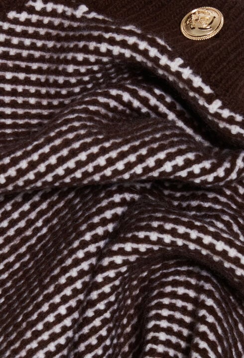 Two-tone knit jumper