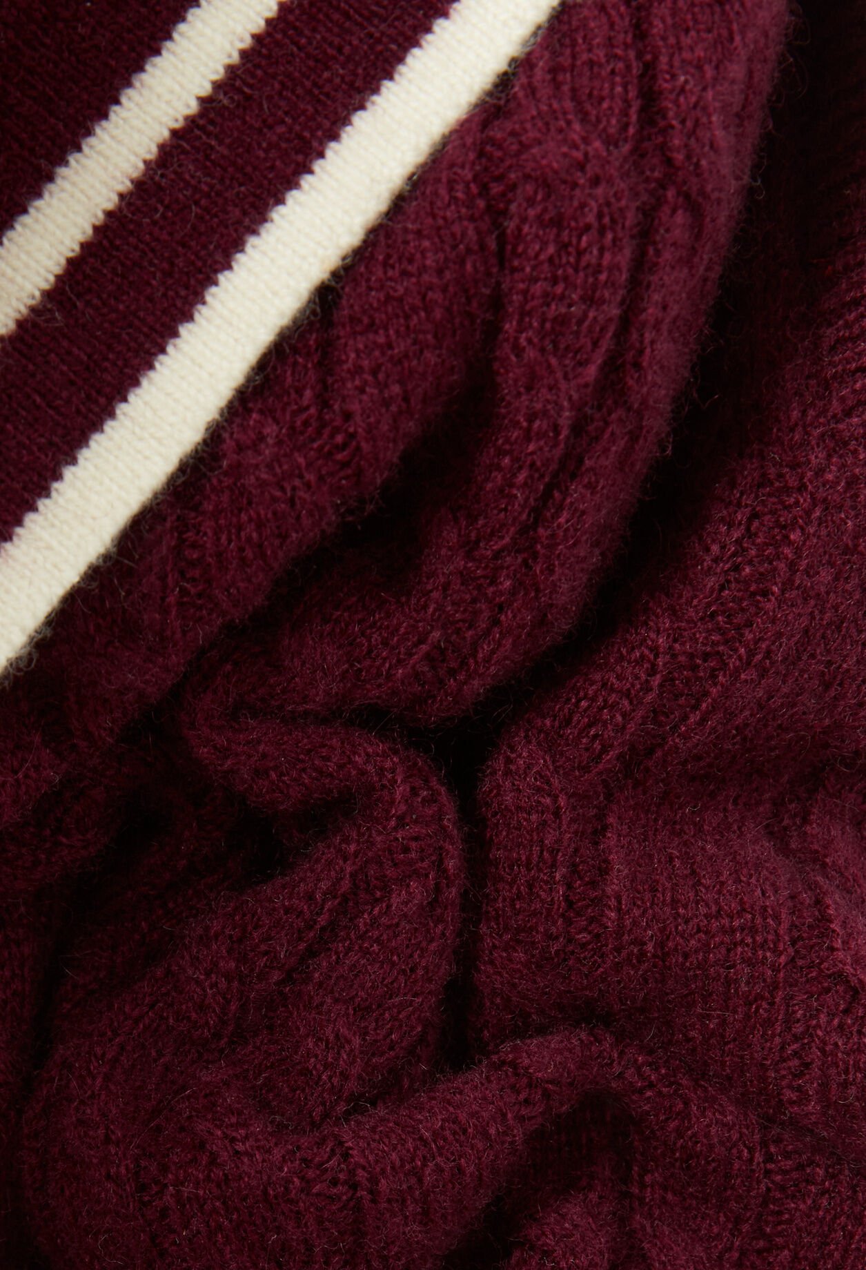 Sleeveless jumper