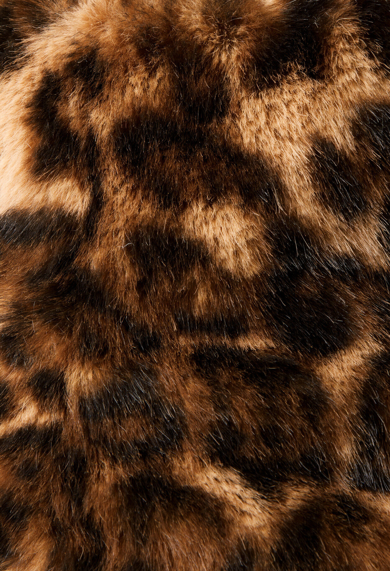 Leopard bucket hat