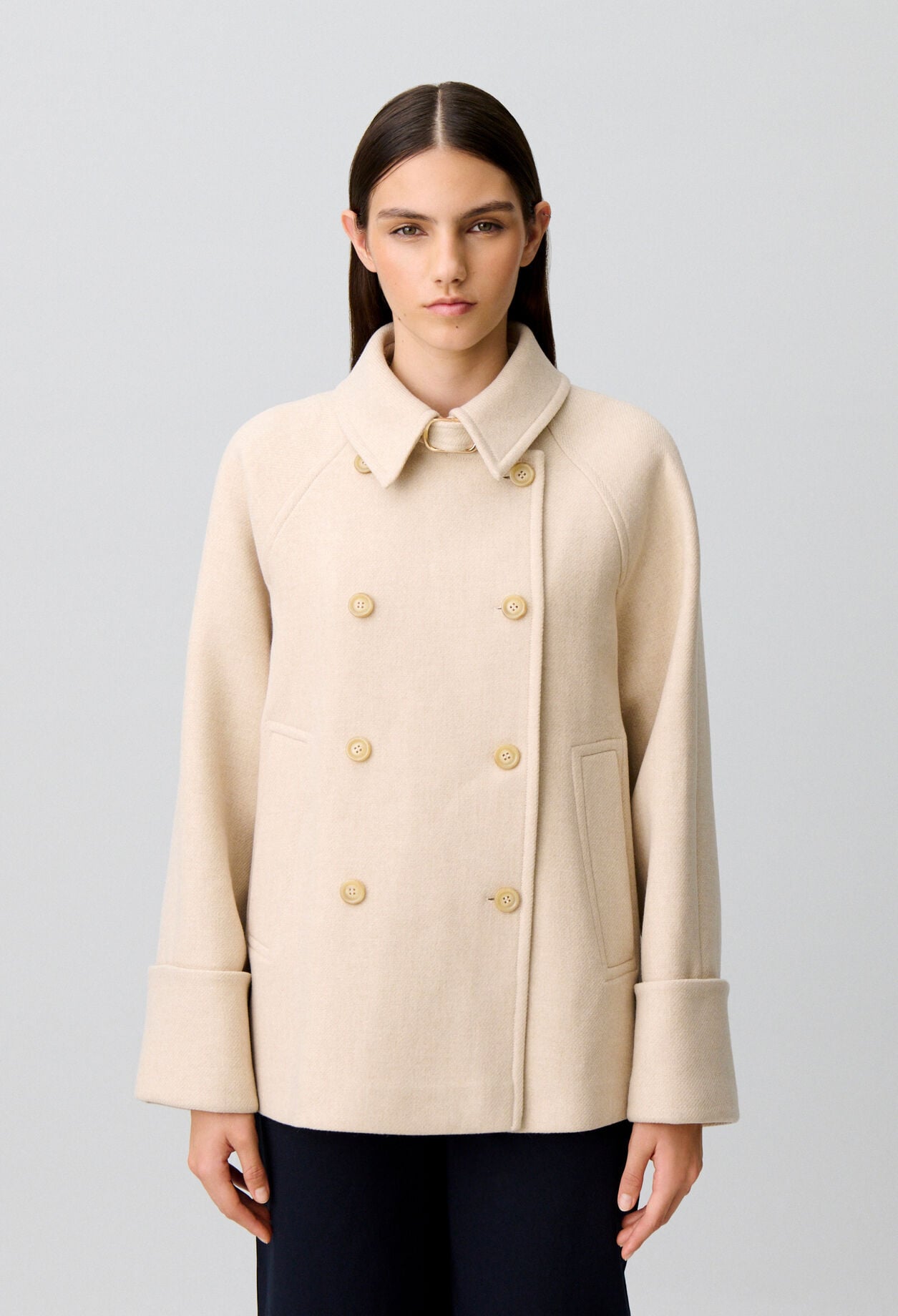 Short peacoat with shirt collar