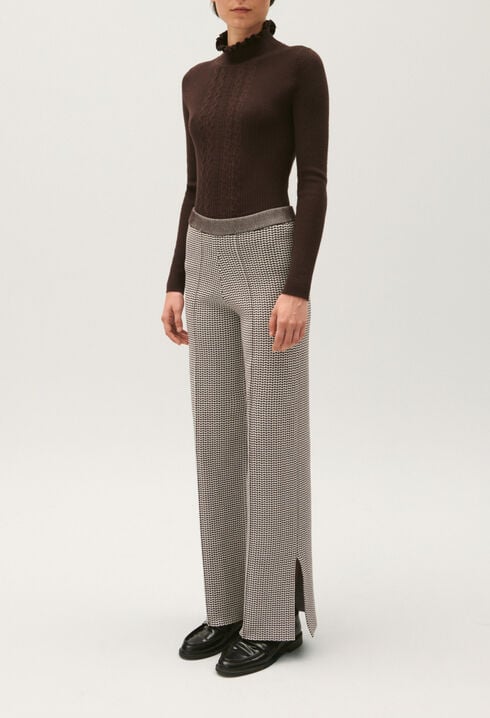 Two-tone jacquard knit trousers