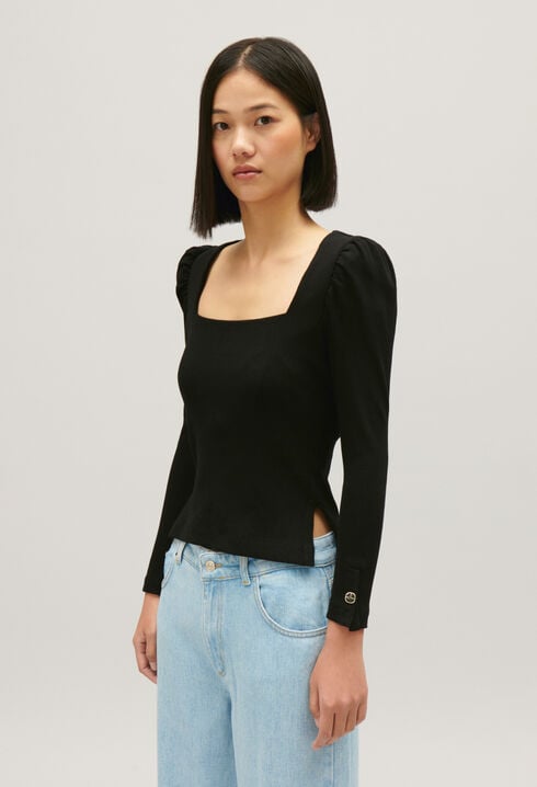 Long sleeved ribbed t-shirt 