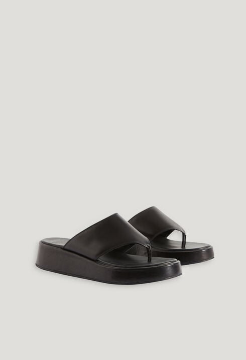 Black leather sandals