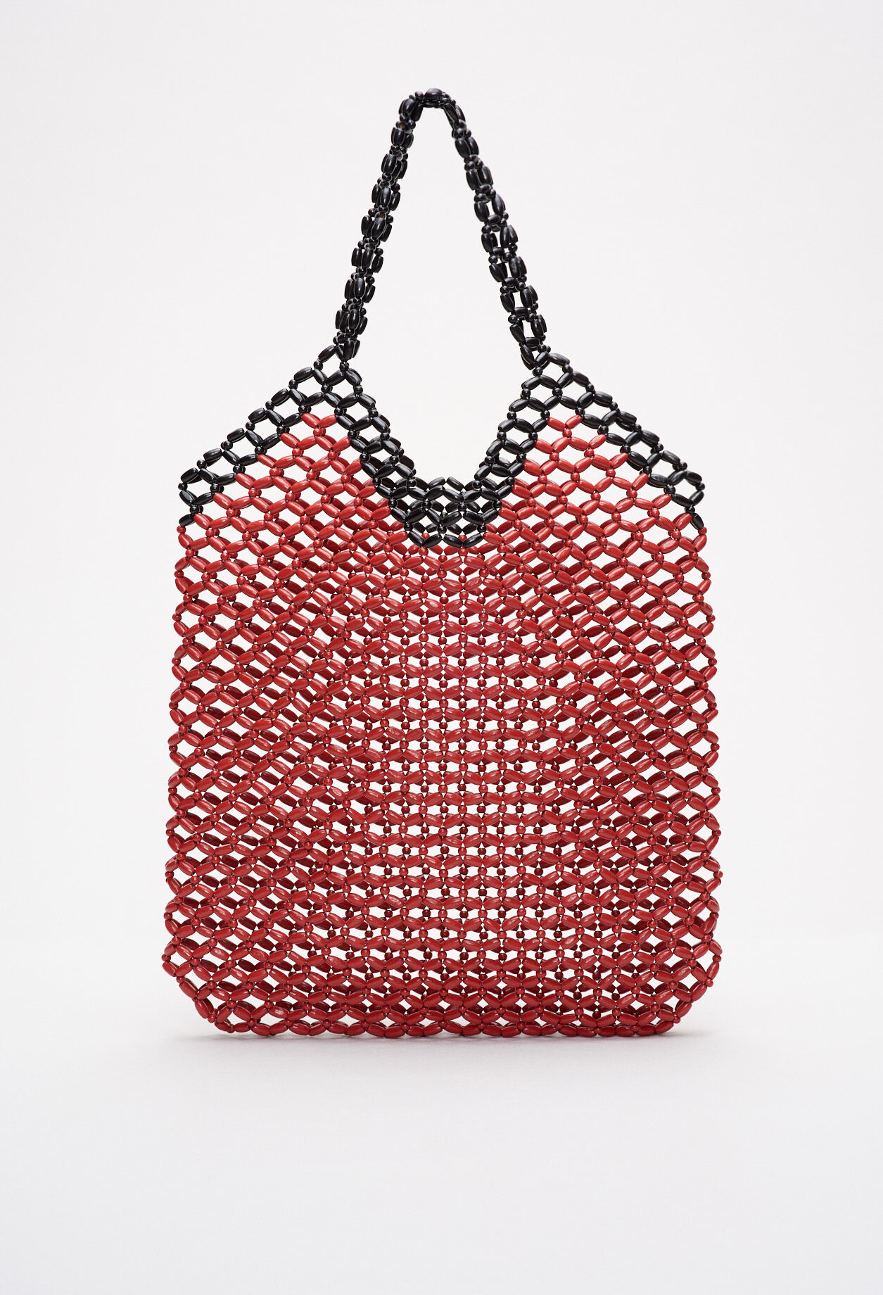 Bag with wooden beads
