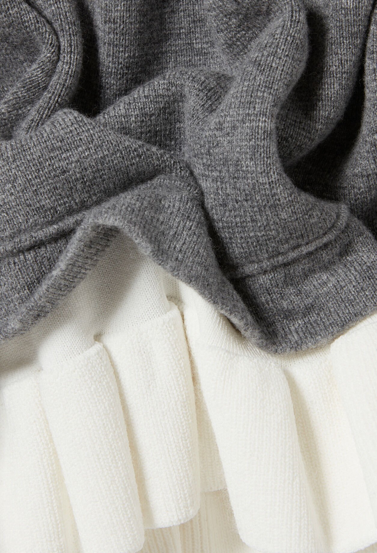 Short Skirt in Fine Knit Fabric