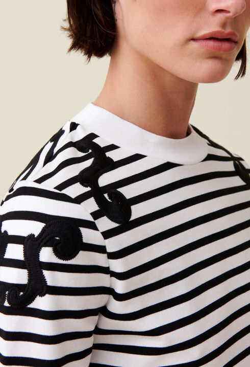 Ecru long sleeved top