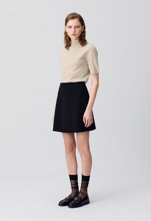 Straight mini skirt