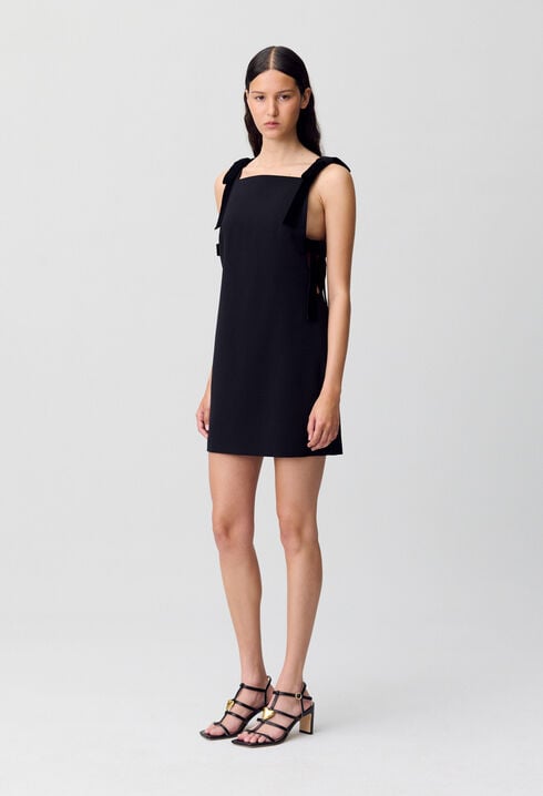 Short velvet dress
