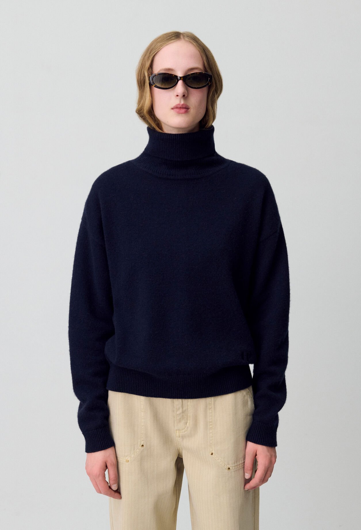 Navy cashmere jumper