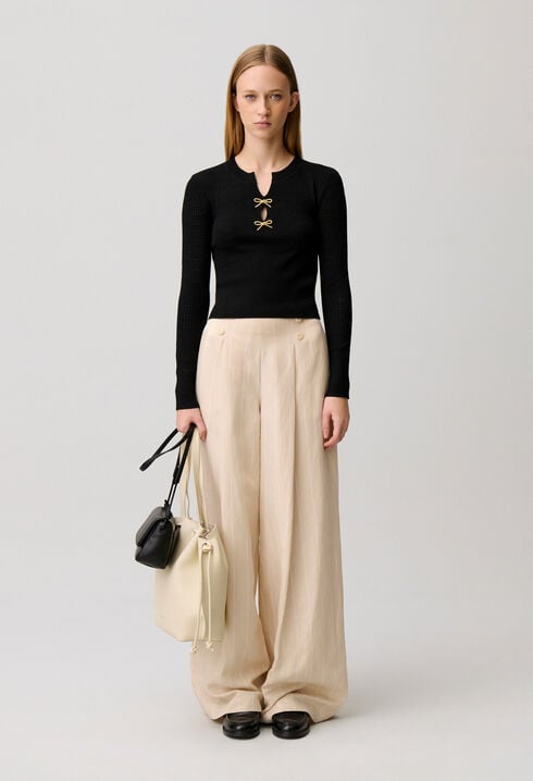 Fine knit bow jumper