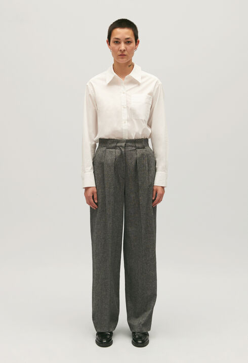 High-waisted trousers