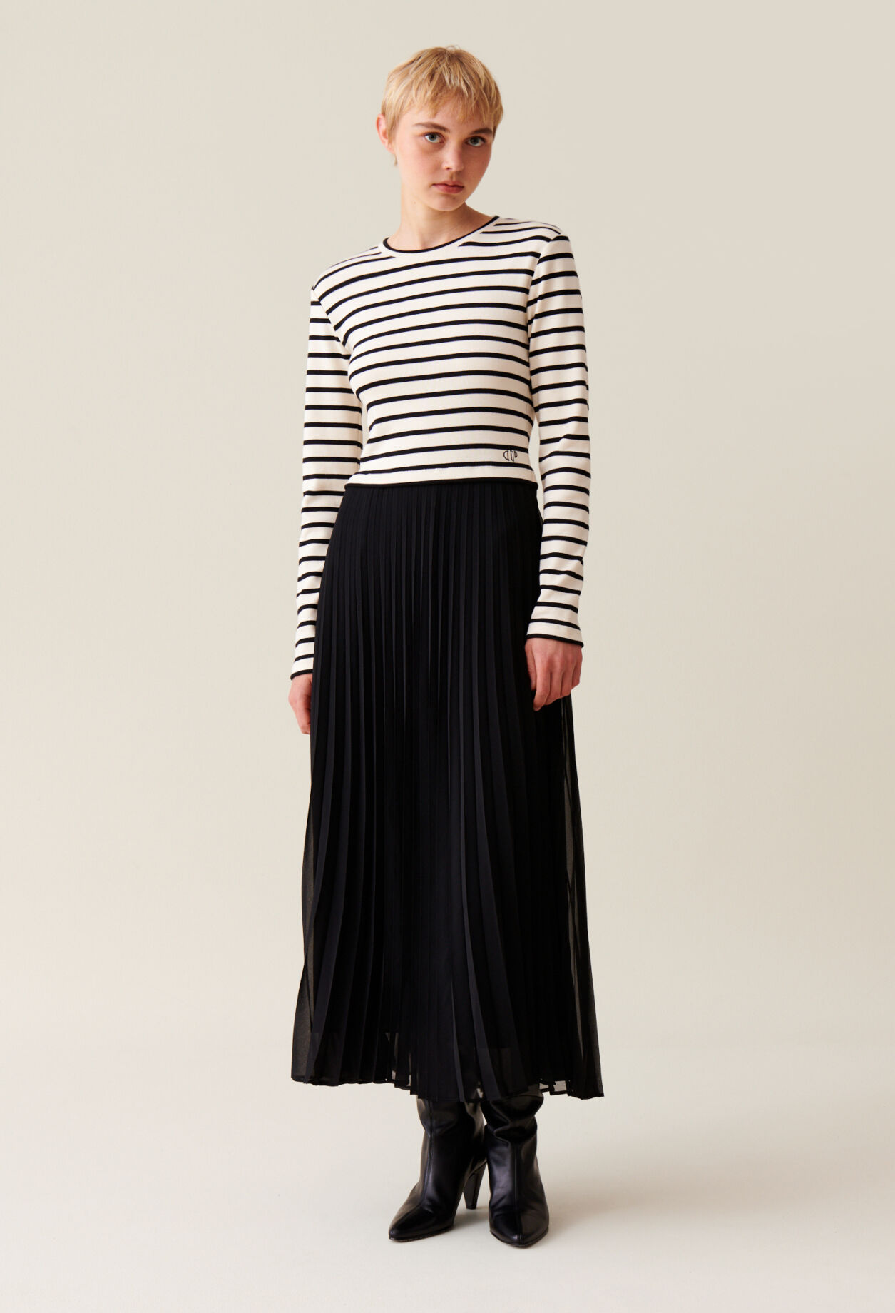 Mid length dresses up to 40 off for women Claudie Pierlot