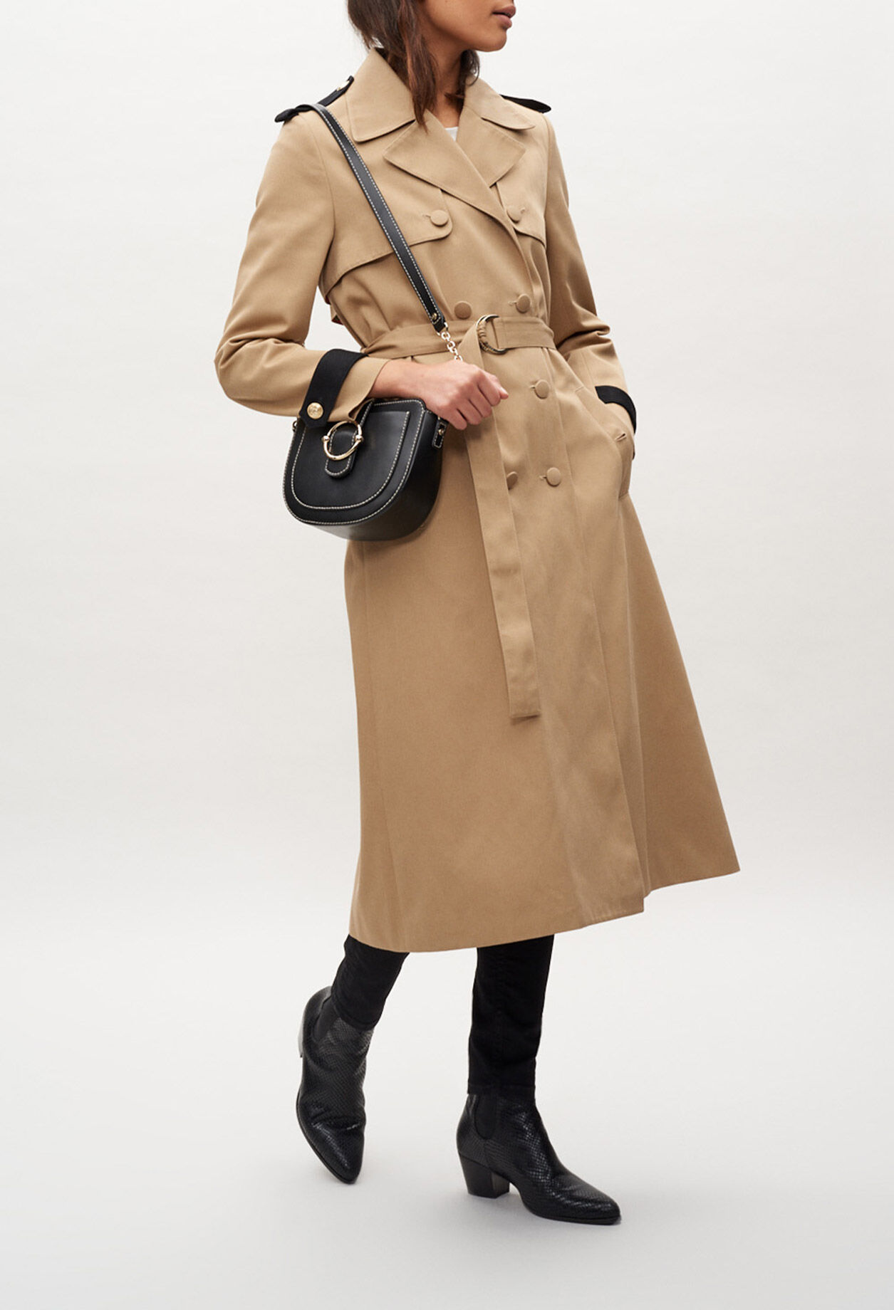 Cross-fastening trench coat