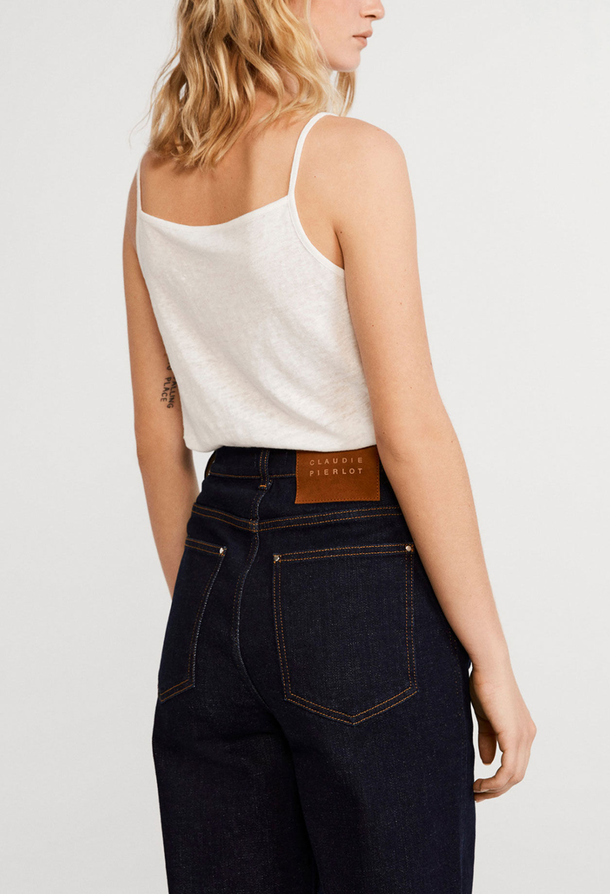 Vest with thin straps