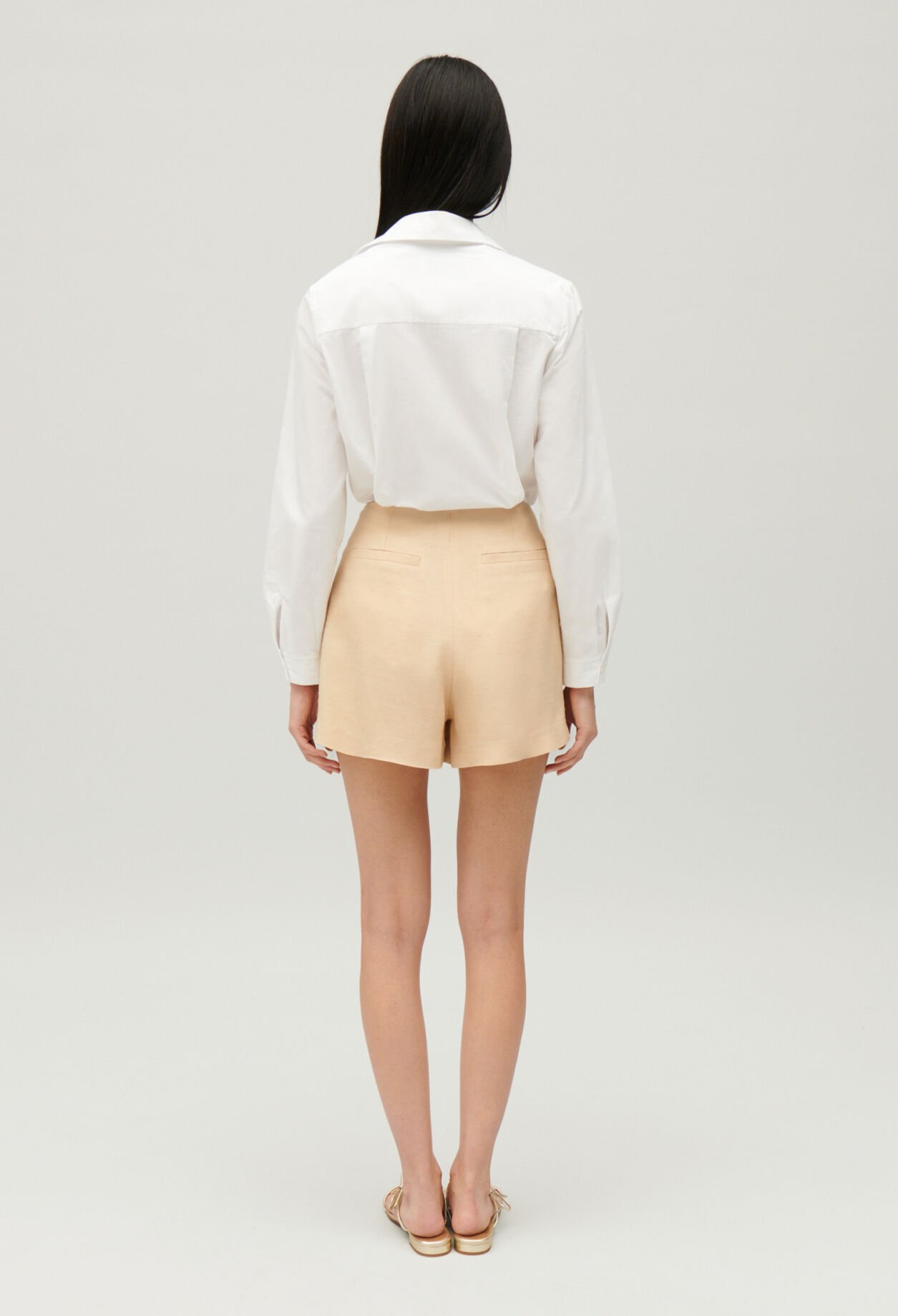 Short beige wrap skirt