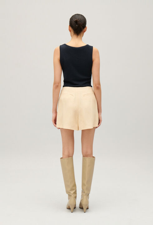 Short beige wrap skirt