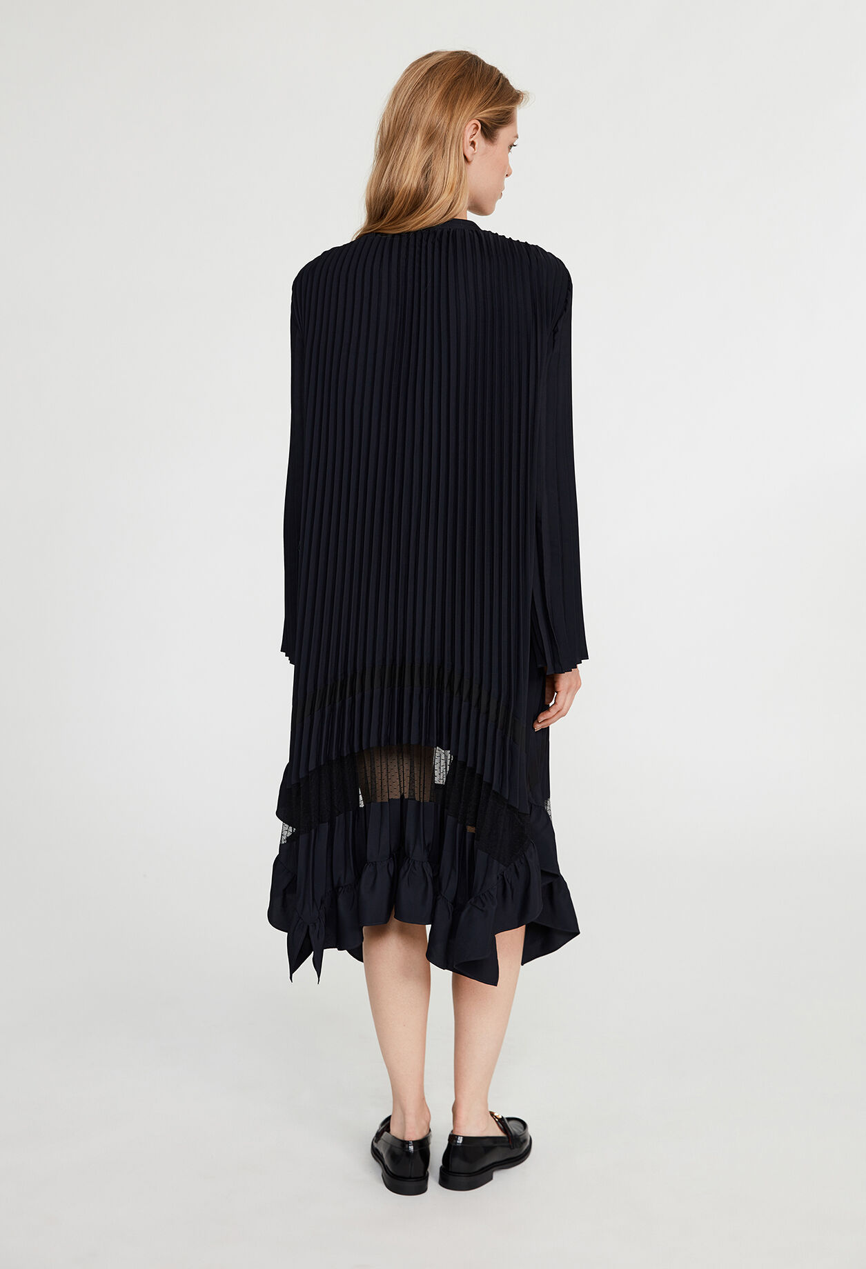 Pleated dress with frill
