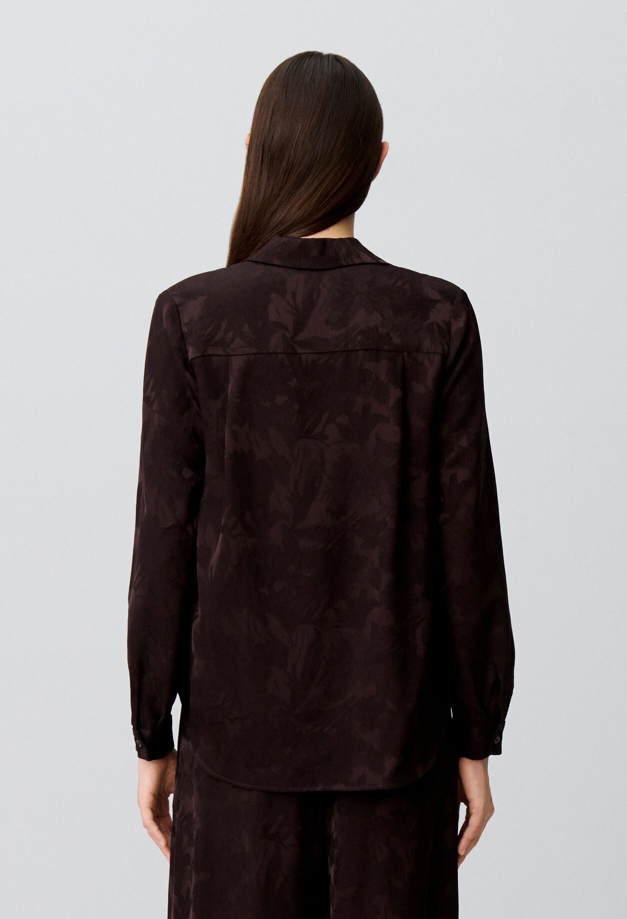 Straight floral jacquard blouse