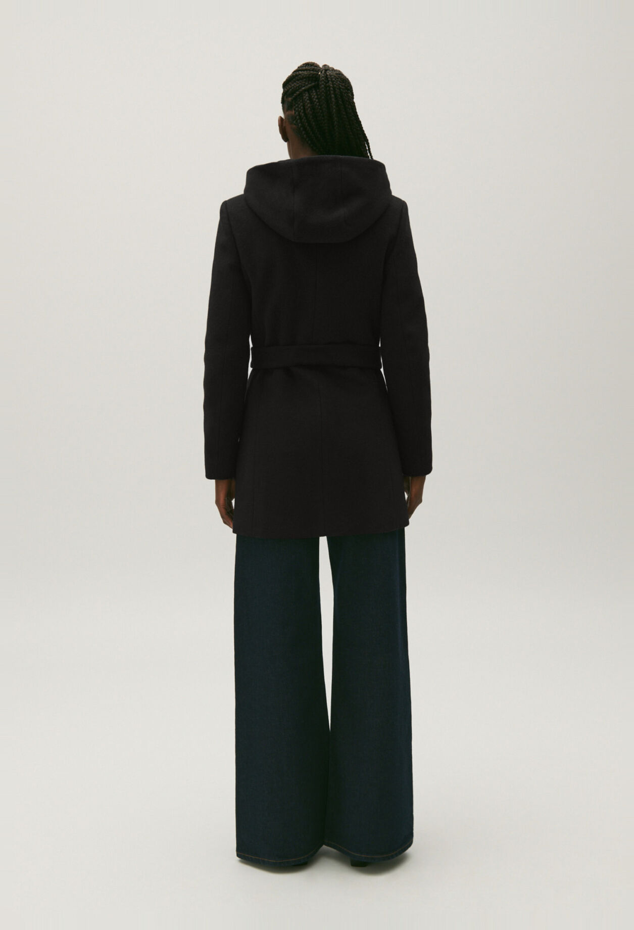 Belted coat in wool and cashmere
