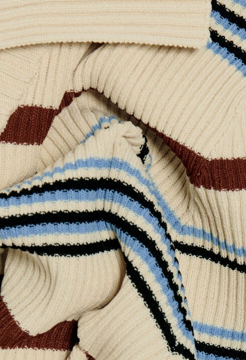 Short-sleeved polo collar jumper