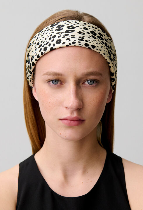 Leopard silk scarf