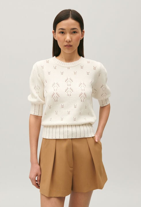 Ecru knitted short-sleeved jumper