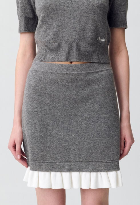 Short Skirt in Fine Knit Fabric