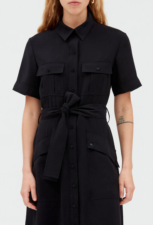 Flowing short-sleeved midi dress 