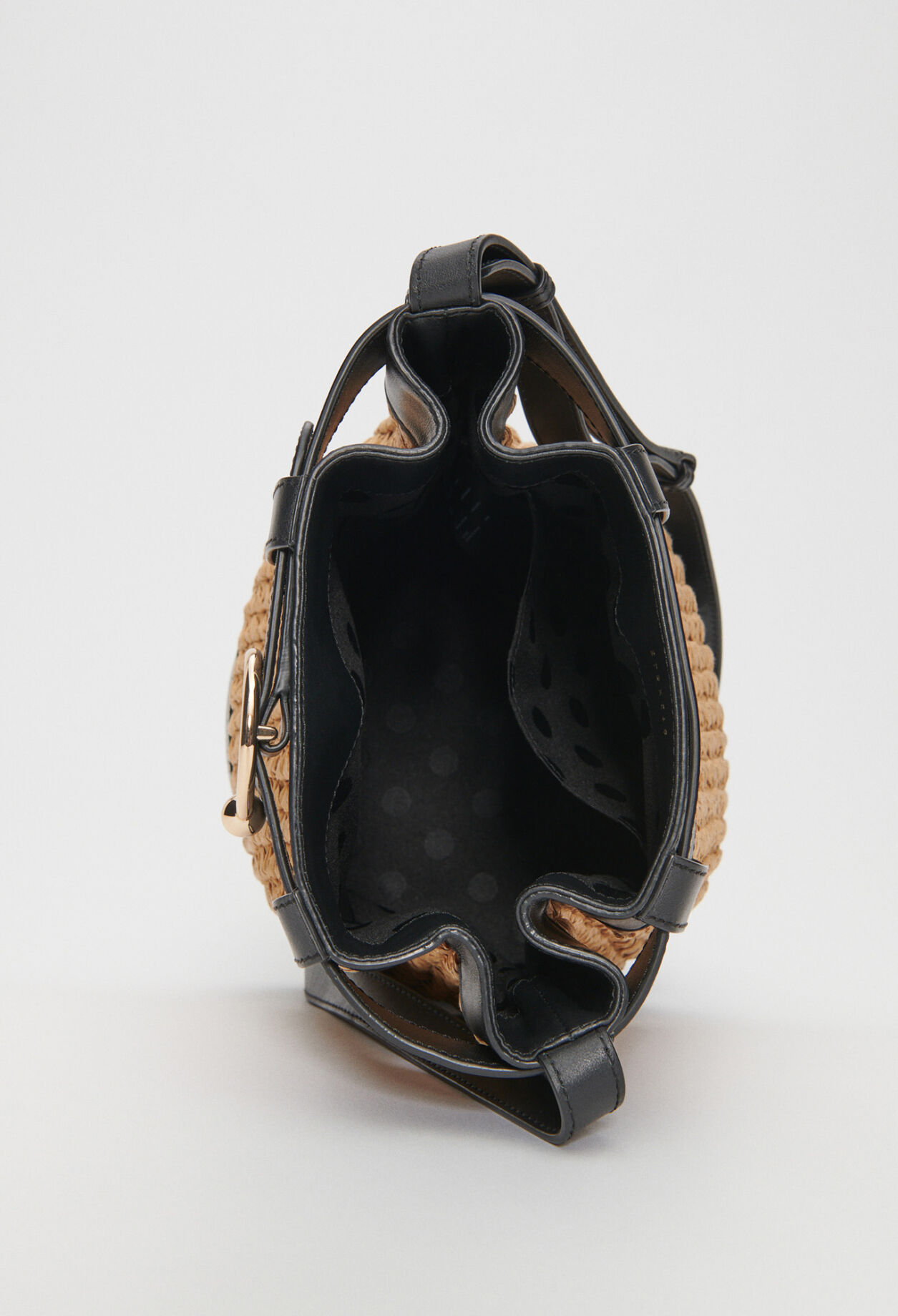 Eco-friendly leather bucket bag