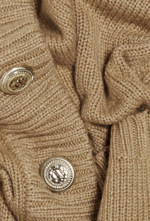 Cropped thick knit cardigan