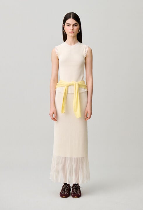 Long knitted skirt