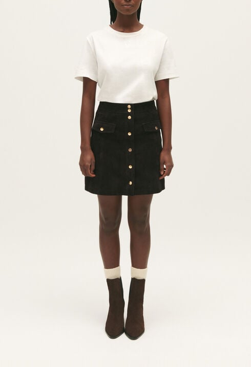 Short chocolate leather skirt
