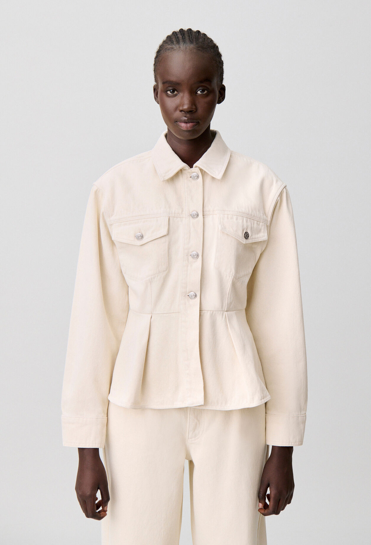 Long-sleeved ecru denim jacket